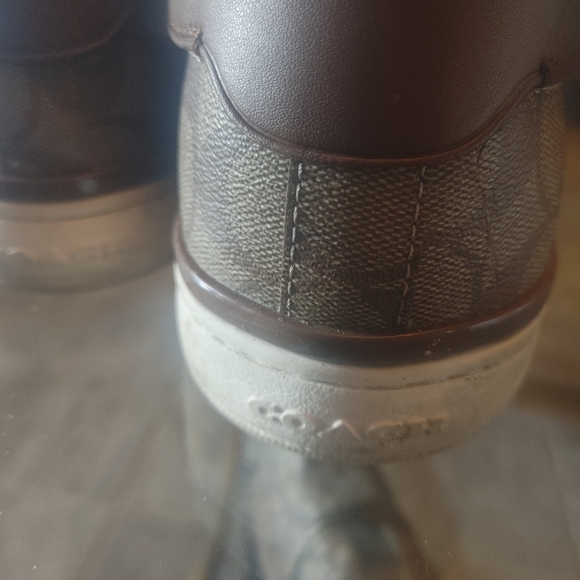 Shoes - Picture 7 of 7